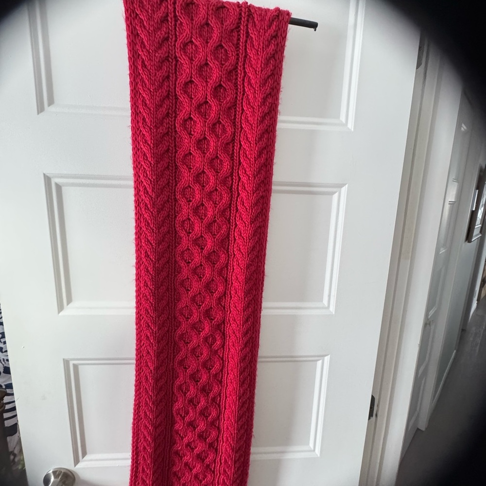 Michael Kors Wine Red Knit Scarf like new